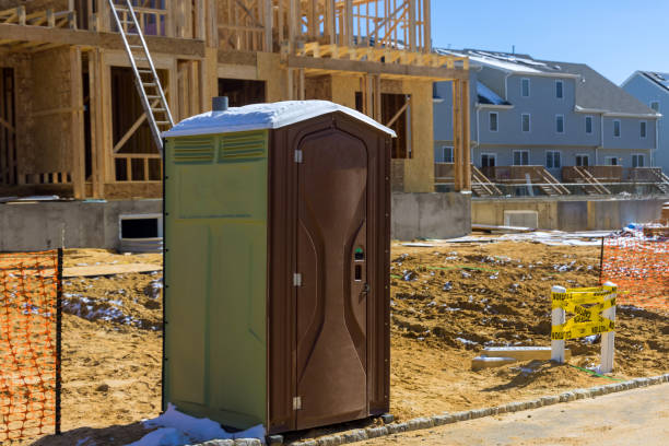 Best Portable toilet rental cost  in Whiting, WI